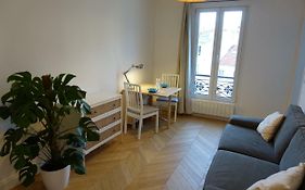 Sunny&quiet apartment